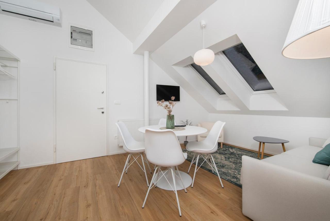 Cozy Apartments Λιουμπλιάνα Εξωτερικό φωτογραφία