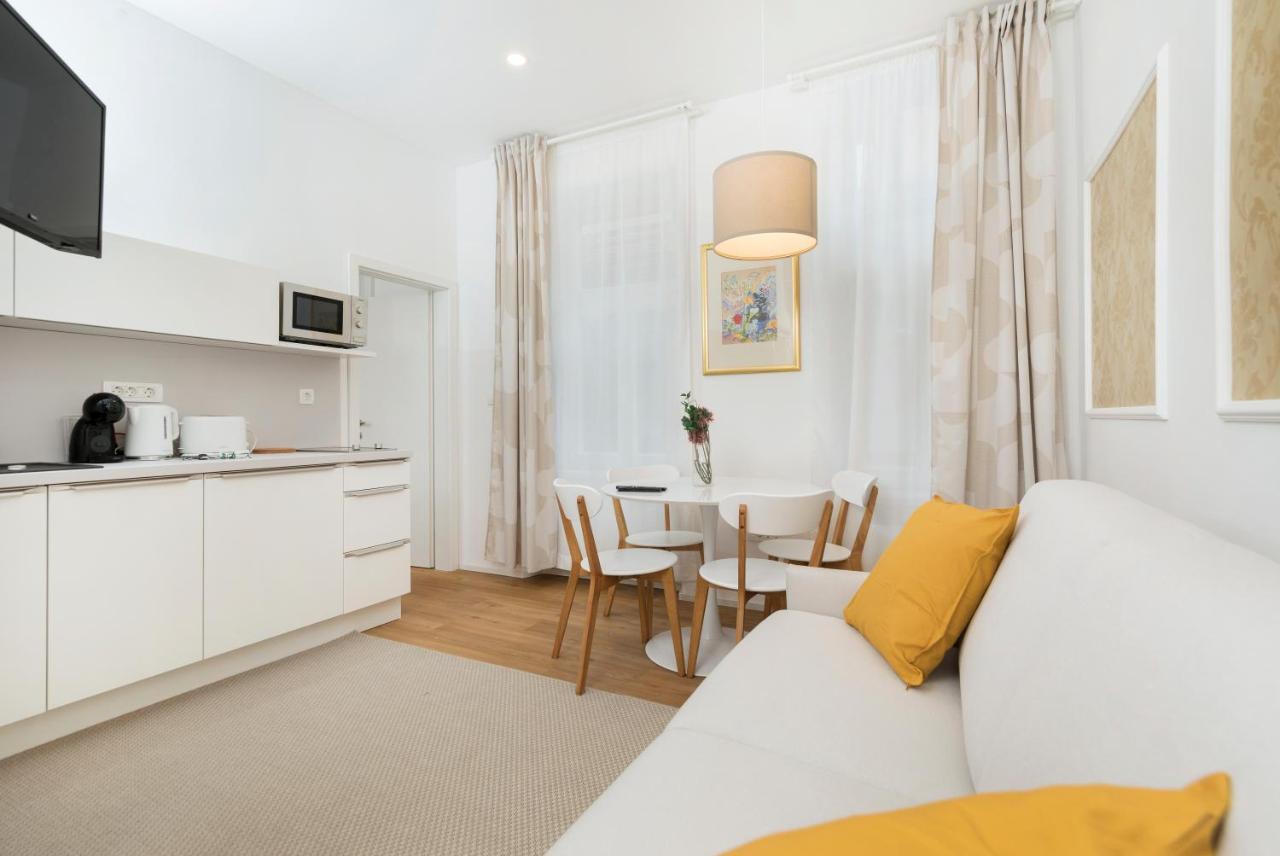 Cozy Apartments Λιουμπλιάνα Εξωτερικό φωτογραφία